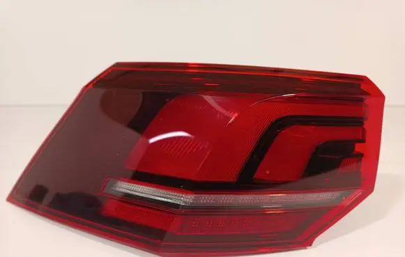 Volkswagen Golf VIII Rear/tail lights 5H0945095E 5H0945095