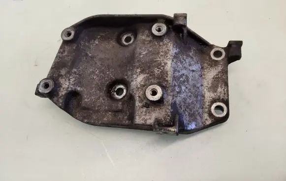 Honda Civic Generator/alternator bracket 