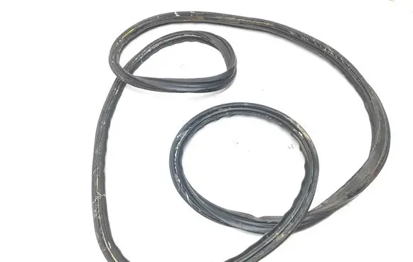 Mazda CX-30 Trunk rubber seal (body) 