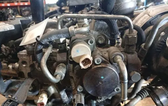 Toyota Corolla Verso AR10 Fuel injection high pressure pump 221000R020