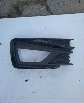 Volkswagen Cross Polo Front bumper lower grill 2G0853665C