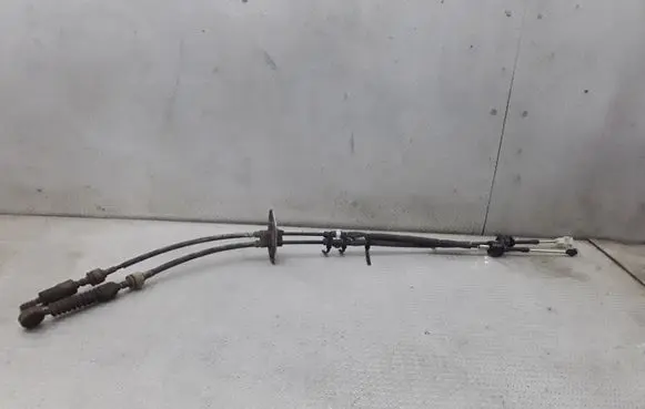 Mitsubishi Lancer Gear shift cable linkage