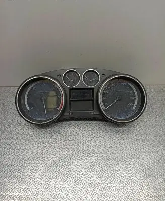 Peugeot 308 Speedometer (instrument cluster) 9674936280 1AEHJ621 503001550325