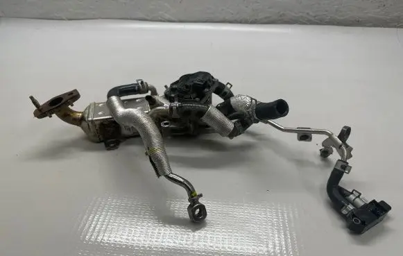 Hyundai Tucson IV NX4 EGR valve cooler 284002M401 21K251196