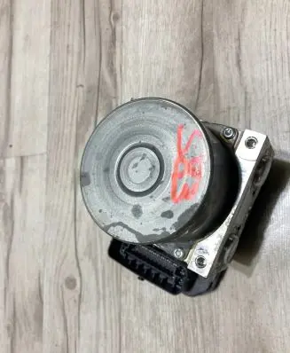 Toyota Hilux VIII ABS Pump 8954171680