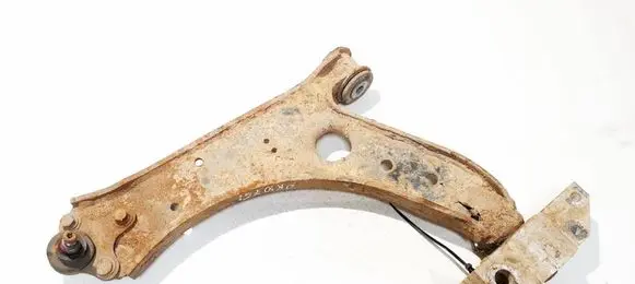 Volkswagen Golf Plus Front lower control arm/wishbone