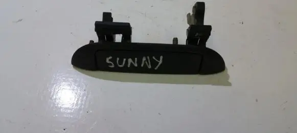 Nissan Sunny Front door exterior handle