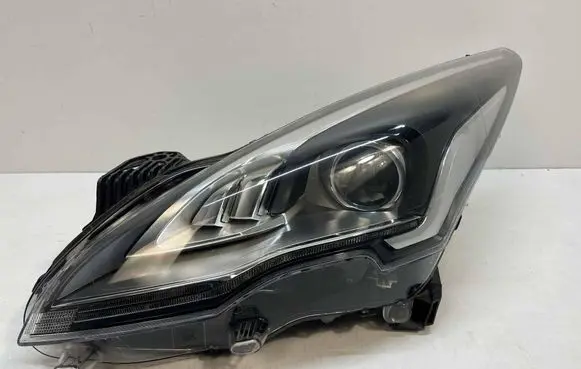 Peugeot 5008 Headlight/headlamp 9805525580 89907705