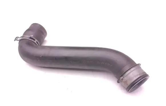 Mercedes-Benz Vito Viano W639 Engine coolant pipe/hose A6395017382