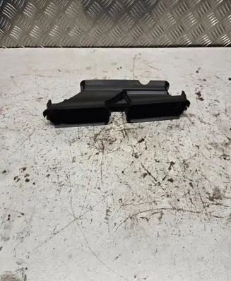 Audi A4 S4 B9 Cabin air duct channel 8W1819389