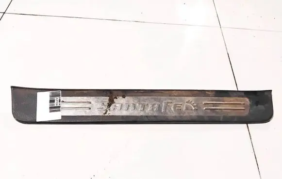 Hyundai Santa Fe Front sill trim cover 858812b000 85881-2b000