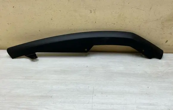 Ford Focus Front bumper lip 2290467