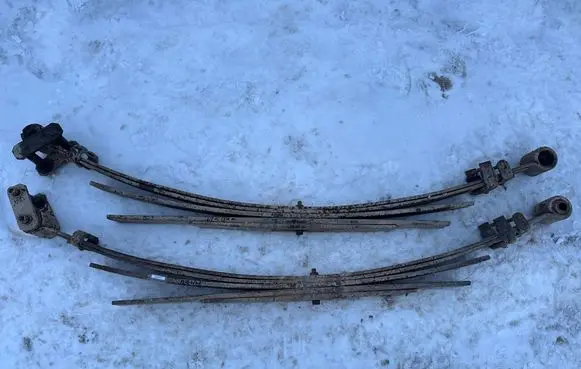 Nissan King Cab, Navara Rear leaf spring 55020VK311