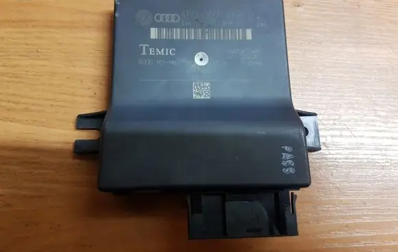 Audi A6 S6 C6 4F Other control units/modules 4F0907468D 4F0910468A