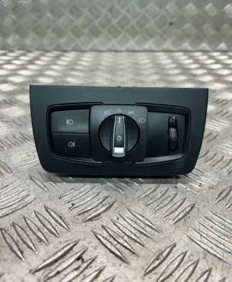 BMW 3 F30 F35 F31 Light switch 9265303