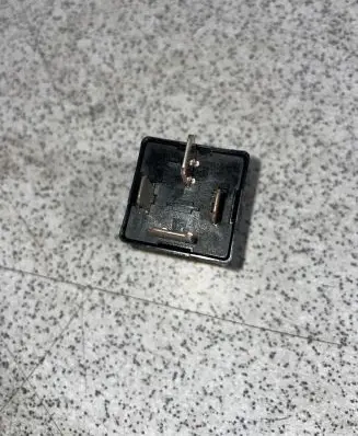 BMW 5 E60 E61 Other relay 61366901469