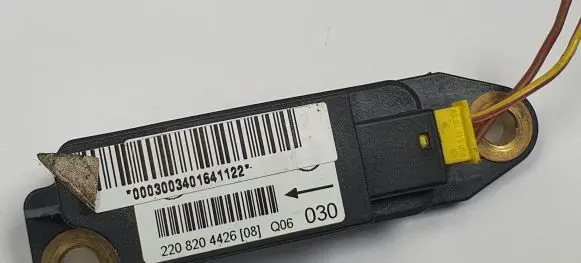 Mercedes-Benz S W220 Airbag deployment crash/impact sensor 2208204426