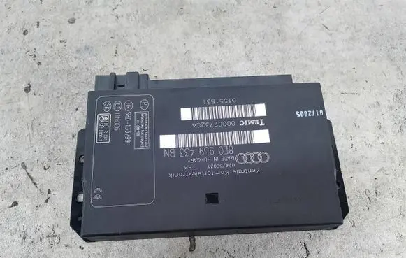 Audi A4 S4 B7 8E 8H Comfort/convenience module 8E0959433BN