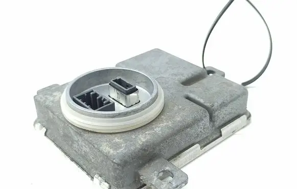 Mercedes-Benz GLK (X204) Xenon control unit/module A2048703226 2048703226
