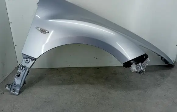 Mazda 6 Fender 36L