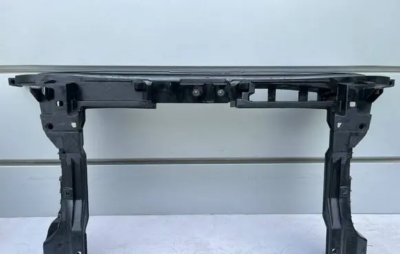 Skoda Superb B6 (3T) Radiator support slam panel 3T0805588D