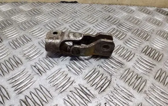Nissan NV400 Steering column universal joint