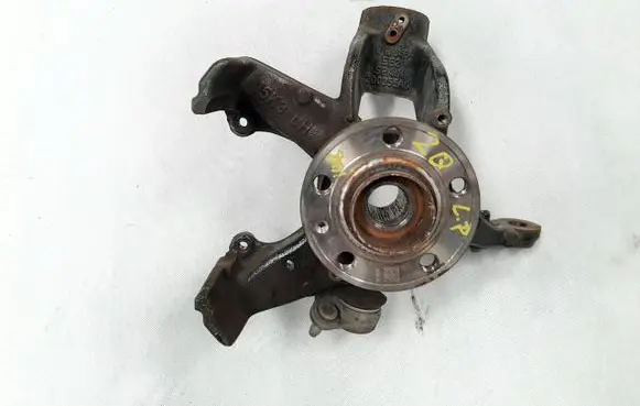 Volkswagen Golf VII Front wheel hub spindle knuckle 2Q0407225AD