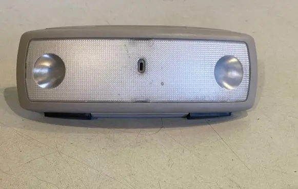 Volvo V60 Rear seat light 31268986