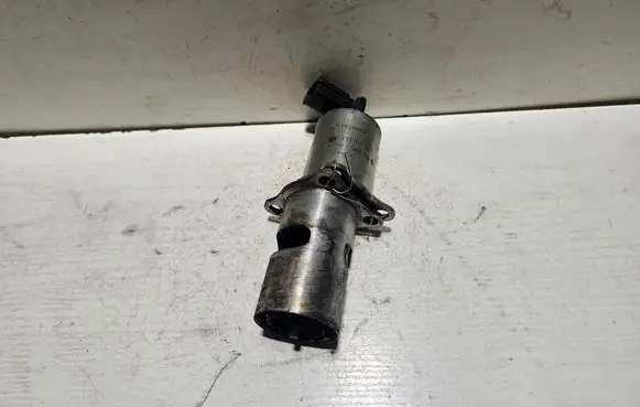 Renault Scenic I EGR valve 8200542997 H7700107471