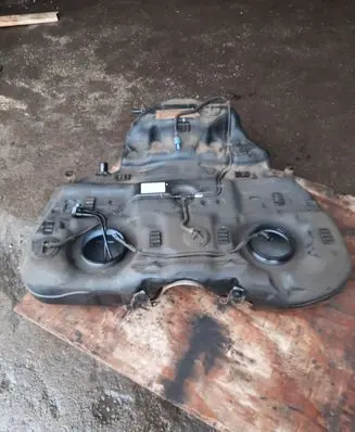 Subaru Outback Fuel tank 42013YC001 2010052003951B1200