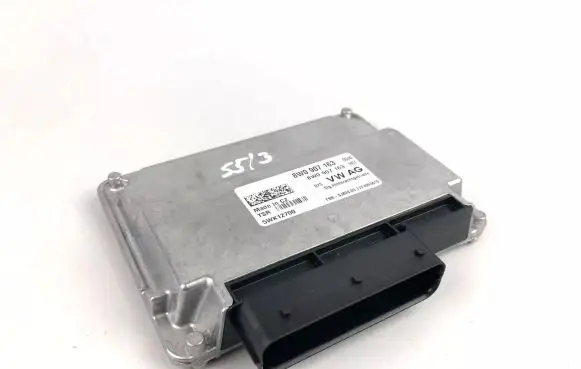 Audi A4 S4 B9 Gearbox control unit/module 8W0907163