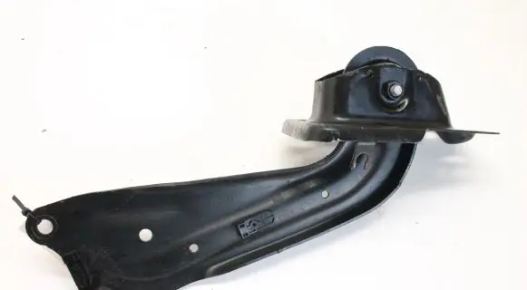 Volkswagen Golf VII Rear upper control arm/wishbone 5Q0505225C