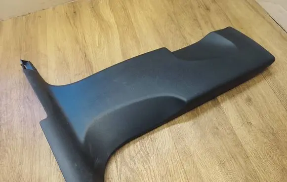 Porsche Macan (95B) (B) pillar trim (bottom) 95B867240A