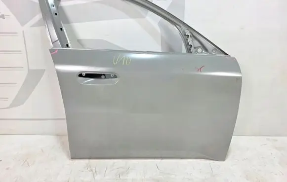 BMW X1 U11 Front door