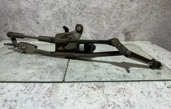 Volvo S80 Front wiper linkage and motor 404775 09151848