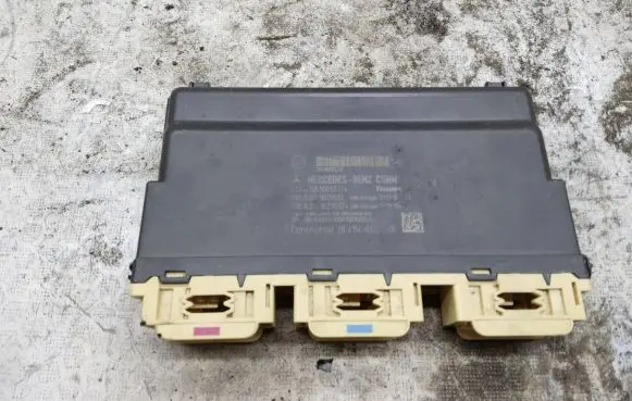 Mercedes-Benz C W205 Seat control module A2059005222 A2059029207 A2059015502