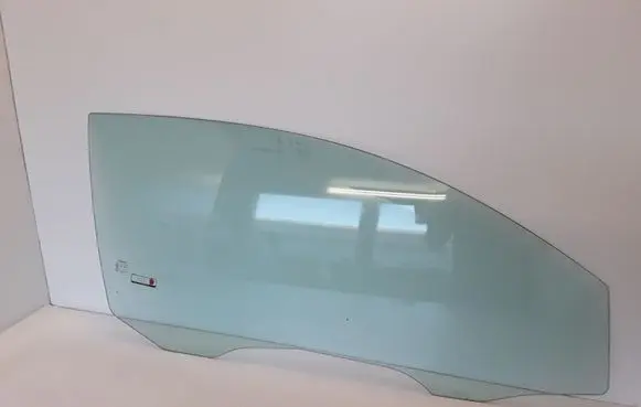 Volvo C30 Front door window/glass (coupe) 8679842