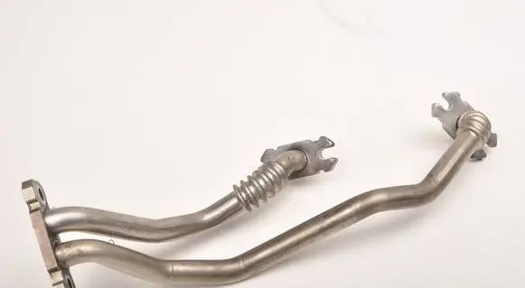 Volvo XC60 Engine coolant pipe/hose 