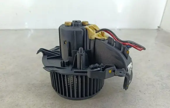 Citroen Jumpy Heater fan/blower 1401366880DENSO