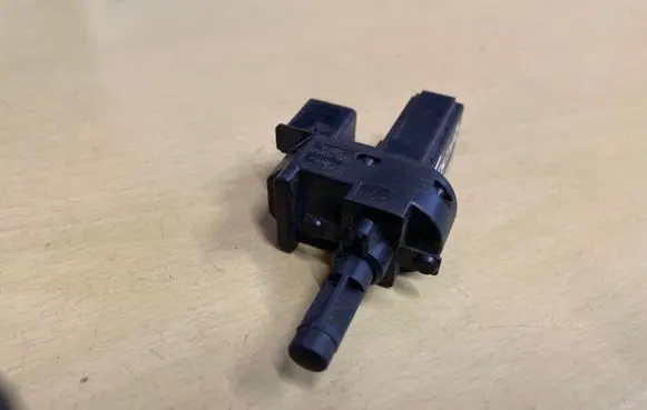 Ford Fiesta Brake pedal sensor switch 4M5T7C534AA