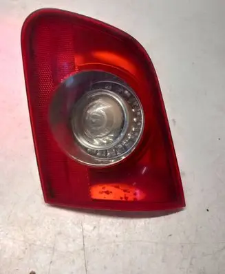 Volkswagen PASSAT B6 Tailgate rear/tail lights