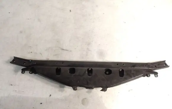 BMW 5 GT F07 Top upper radiator support slam panel 7183851