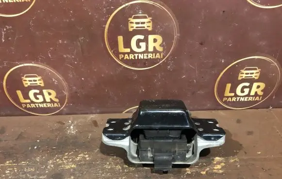 Volkswagen Caddy Engine mount bracket 1K0199555