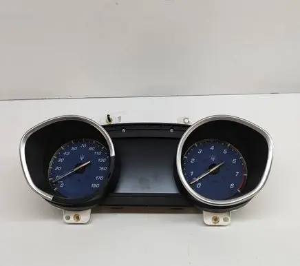 Maserati Ghibli Speedometer (instrument cluster) 670030640