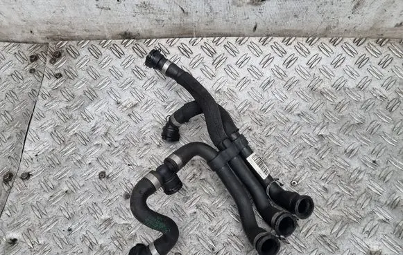 BMW 5 F10 F11 Engine coolant pipe/hose 8573156 11538573156