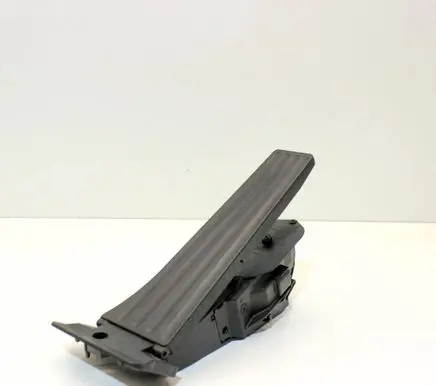 BMW 5 F10 F11 Accelerator throttle pedal 6859999