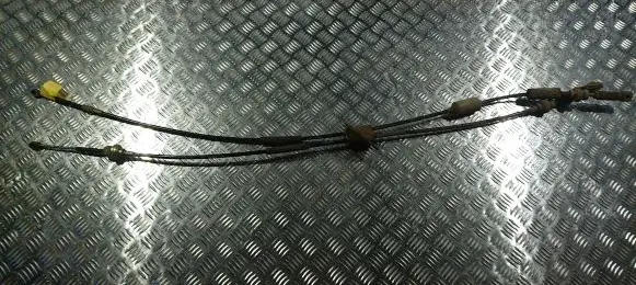 Gear shift cable linkage