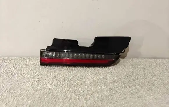 Volvo C40 Tailgate rear/tail lights 2SW01556201 2SK2806