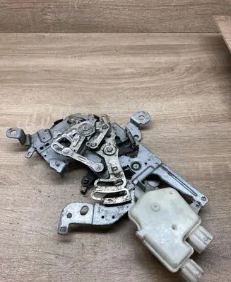 Rear door lock