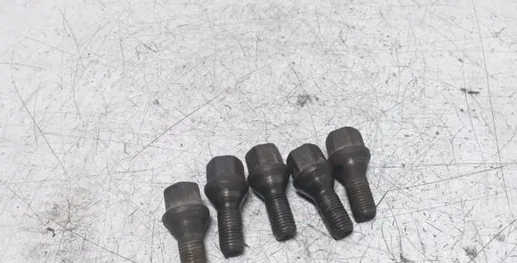Opel Zafira A Nuts/bolts 